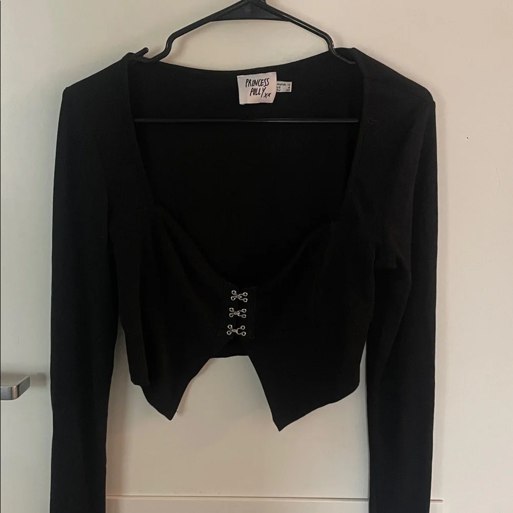 Princess Polly black Hook Closure long sleeve crop top size 8 - Picture 4 of 4